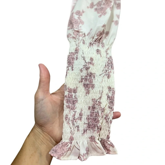 Cistar NY blouse size small smocked flattering puff sleeve blouse like new - Picture 3 of 5